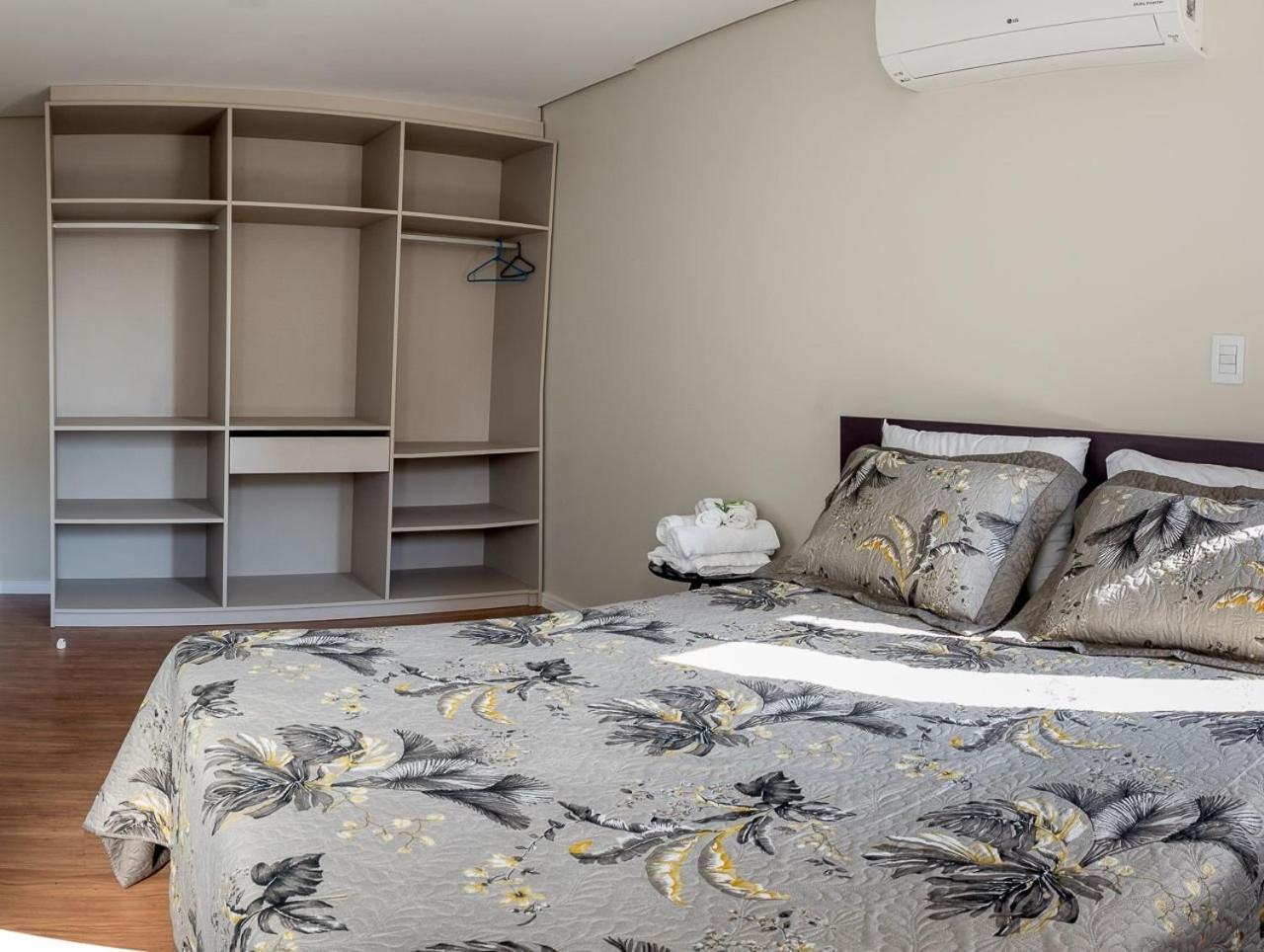 Dallas Apartamentos Na Via Gastronomica-Estacionamento-Amplos E Equipados-Wifi Bento Goncalves Ngoại thất bức ảnh