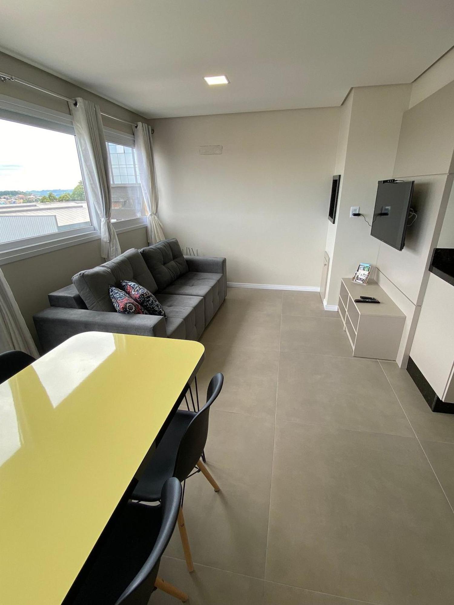 Dallas Apartamentos Na Via Gastronomica-Estacionamento-Amplos E Equipados-Wifi Bento Goncalves Ngoại thất bức ảnh