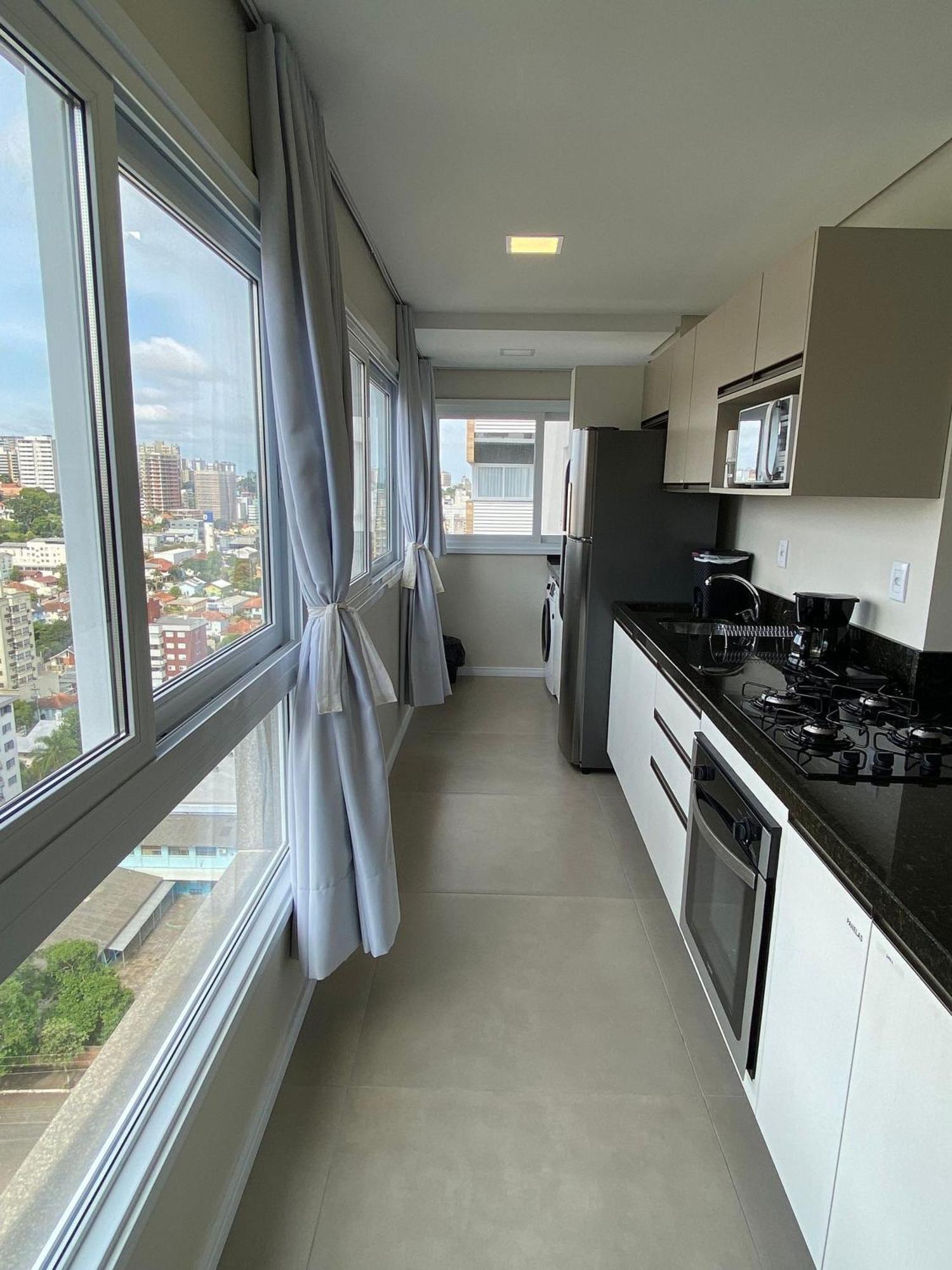 Dallas Apartamentos Na Via Gastronomica-Estacionamento-Amplos E Equipados-Wifi Bento Goncalves Ngoại thất bức ảnh