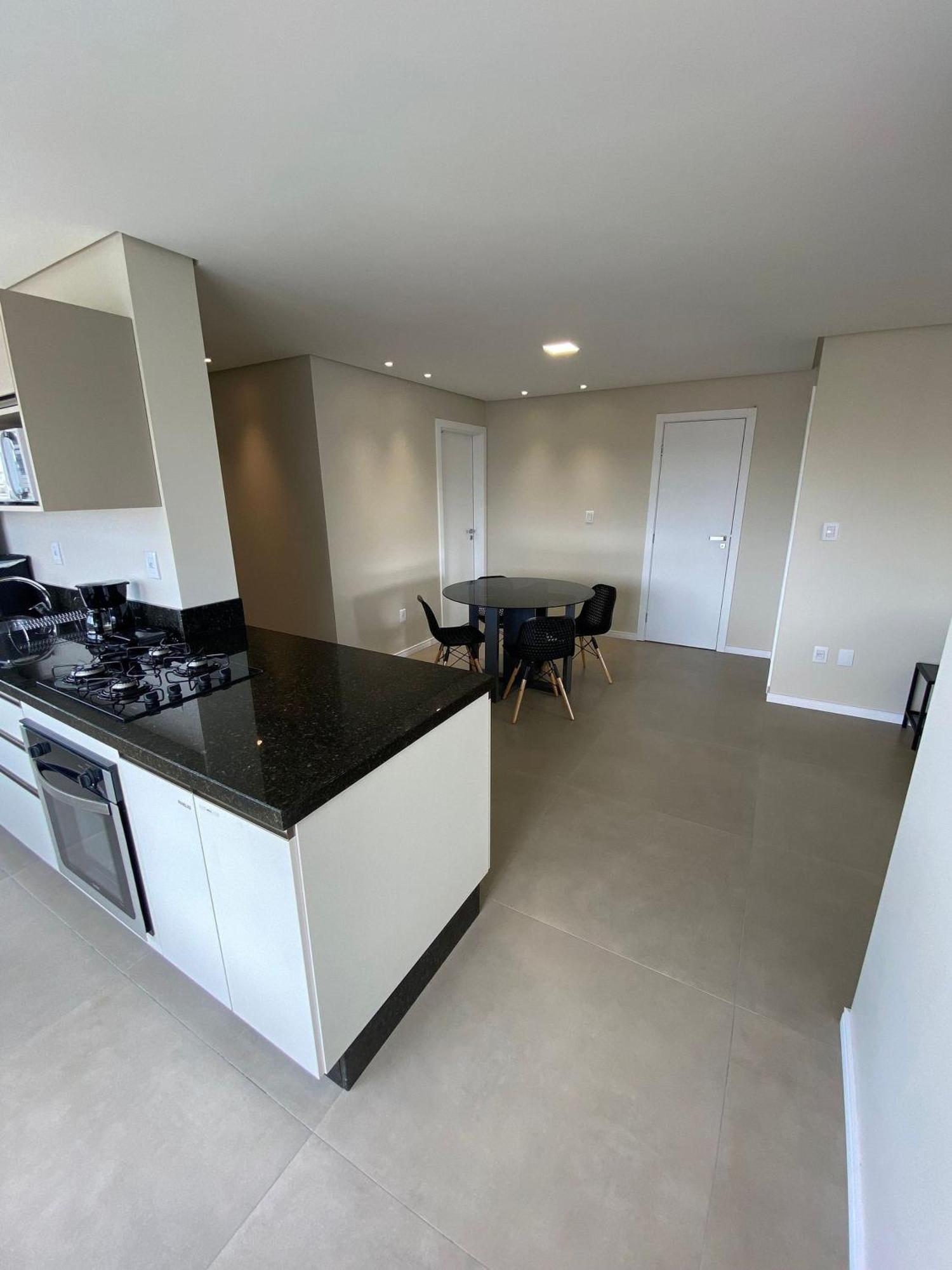 Dallas Apartamentos Na Via Gastronomica-Estacionamento-Amplos E Equipados-Wifi Bento Goncalves Ngoại thất bức ảnh
