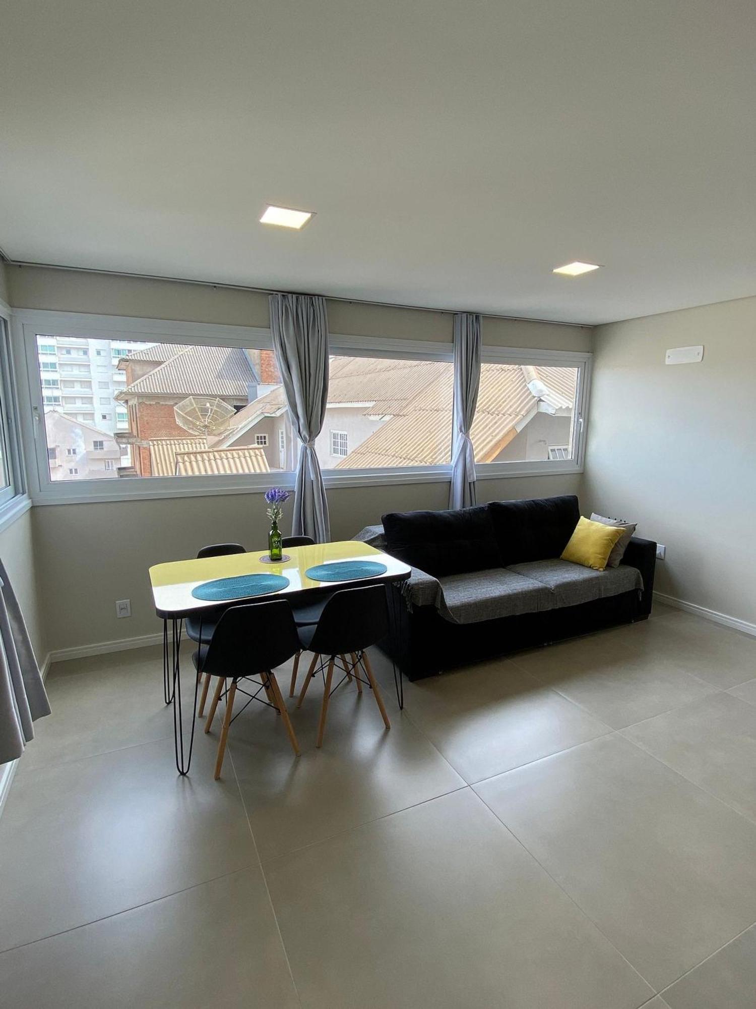 Dallas Apartamentos Na Via Gastronomica-Estacionamento-Amplos E Equipados-Wifi Bento Goncalves Ngoại thất bức ảnh
