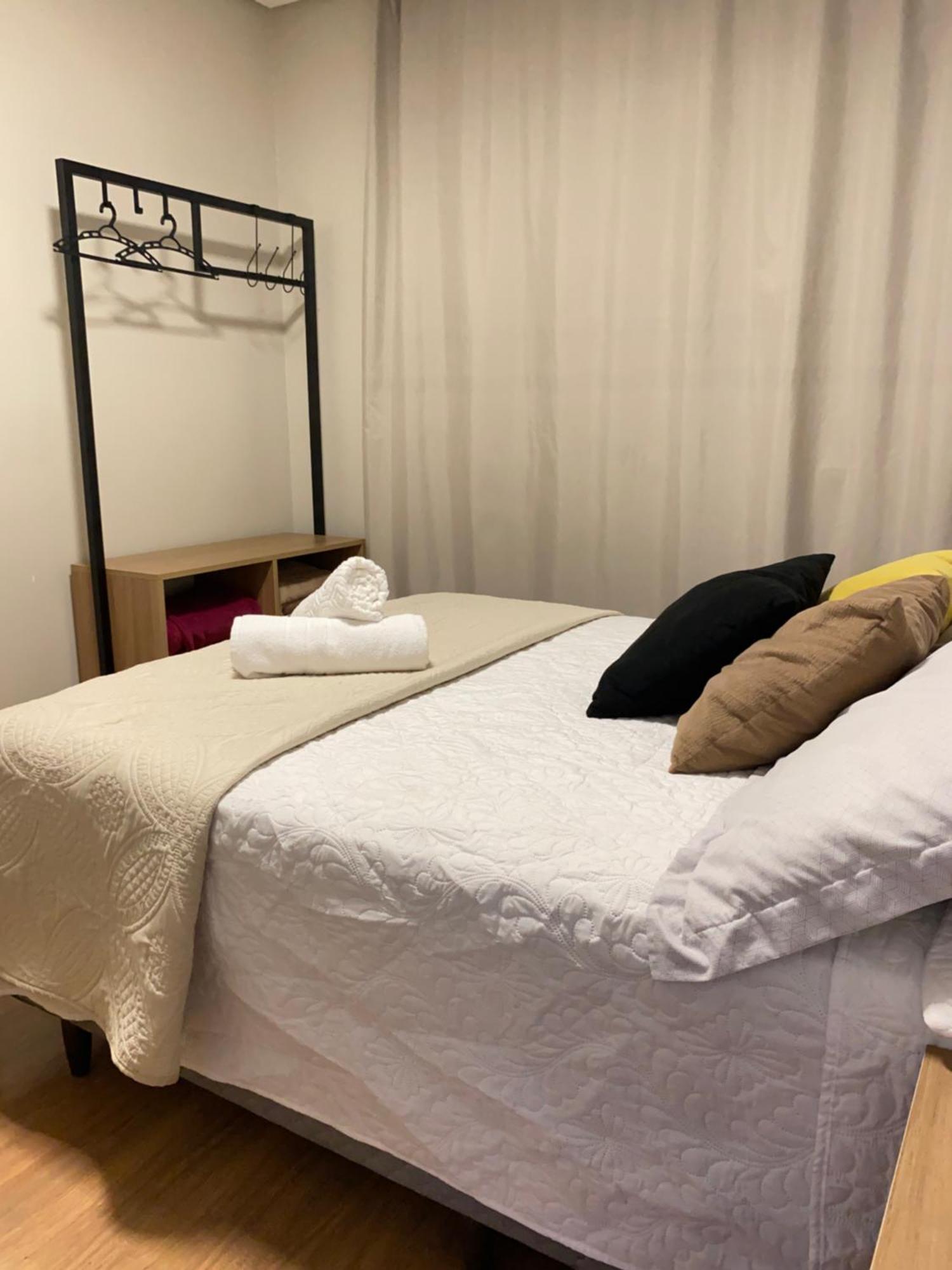 Dallas Apartamentos Na Via Gastronomica-Estacionamento-Amplos E Equipados-Wifi Bento Goncalves Ngoại thất bức ảnh