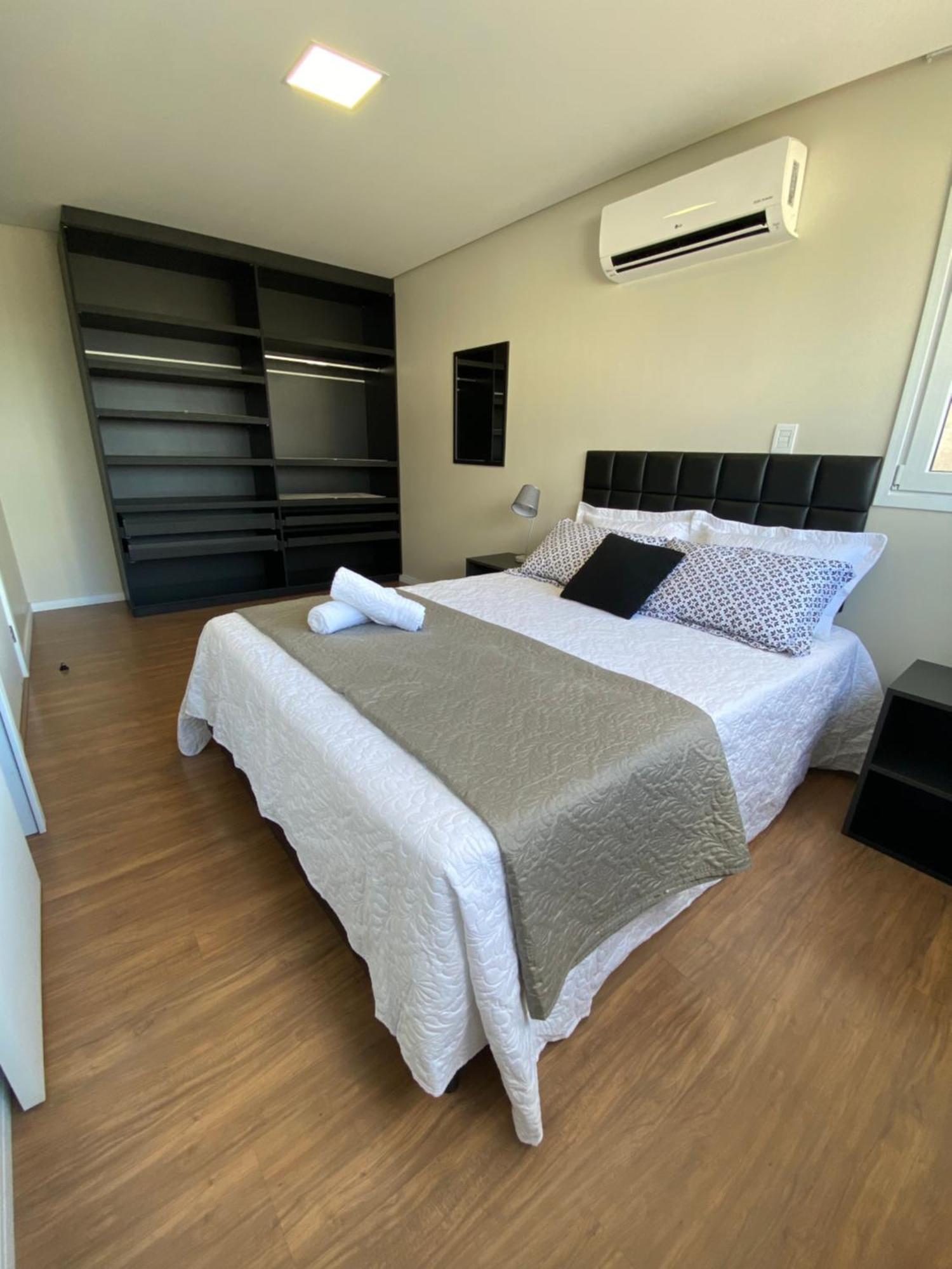 Dallas Apartamentos Na Via Gastronomica-Estacionamento-Amplos E Equipados-Wifi Bento Goncalves Ngoại thất bức ảnh