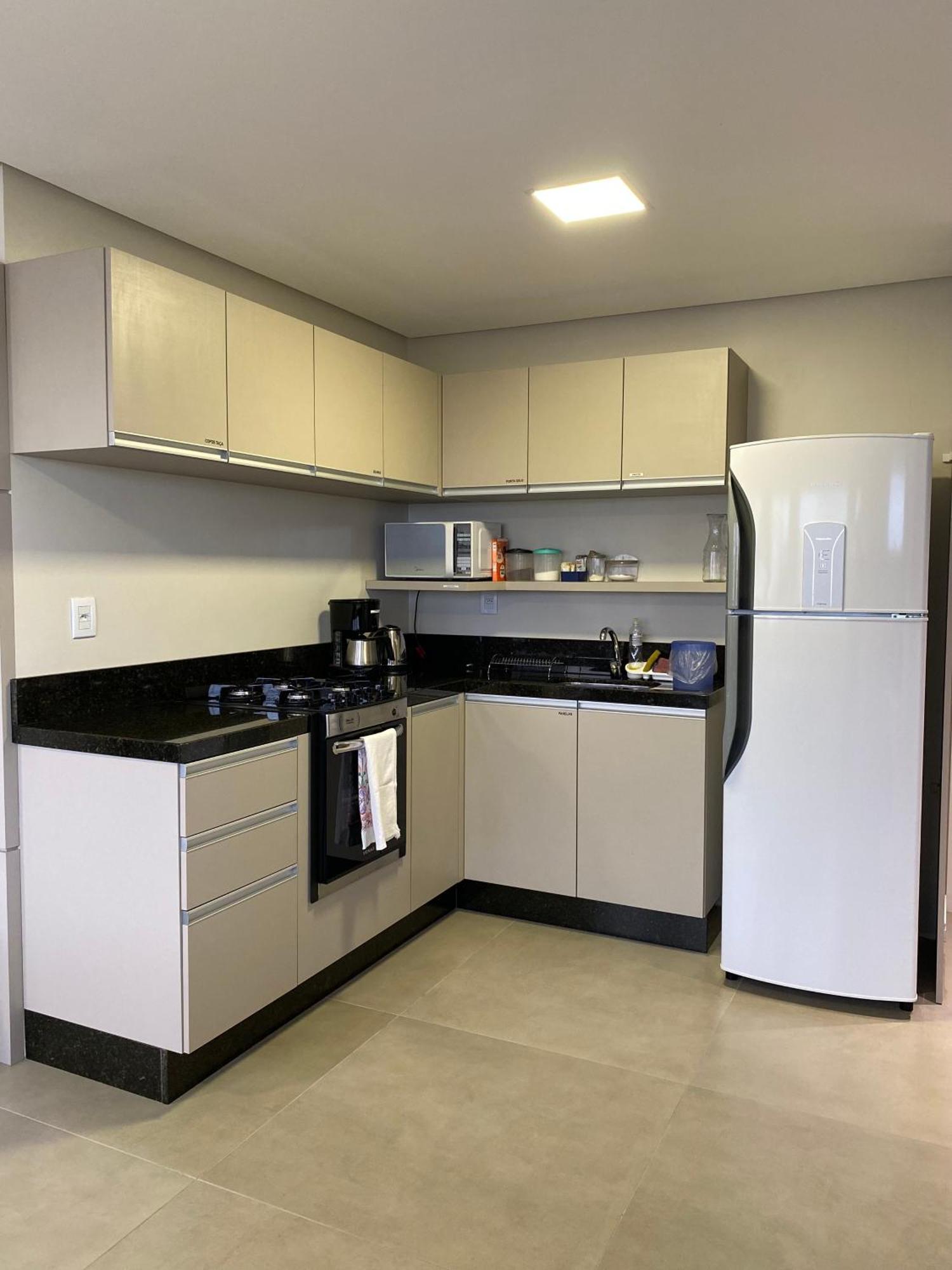 Dallas Apartamentos Na Via Gastronomica-Estacionamento-Amplos E Equipados-Wifi Bento Goncalves Ngoại thất bức ảnh